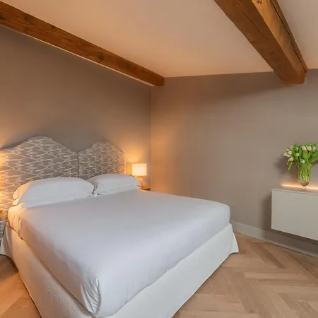 Conrad Guest house